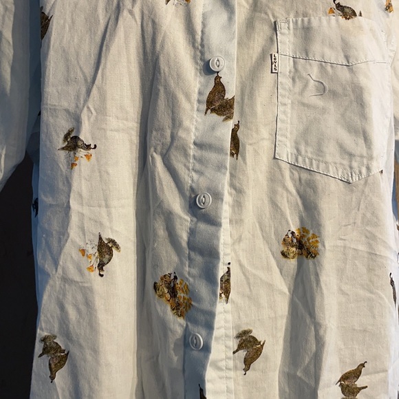Levi’s button down shirt - Picture 2 of 5
